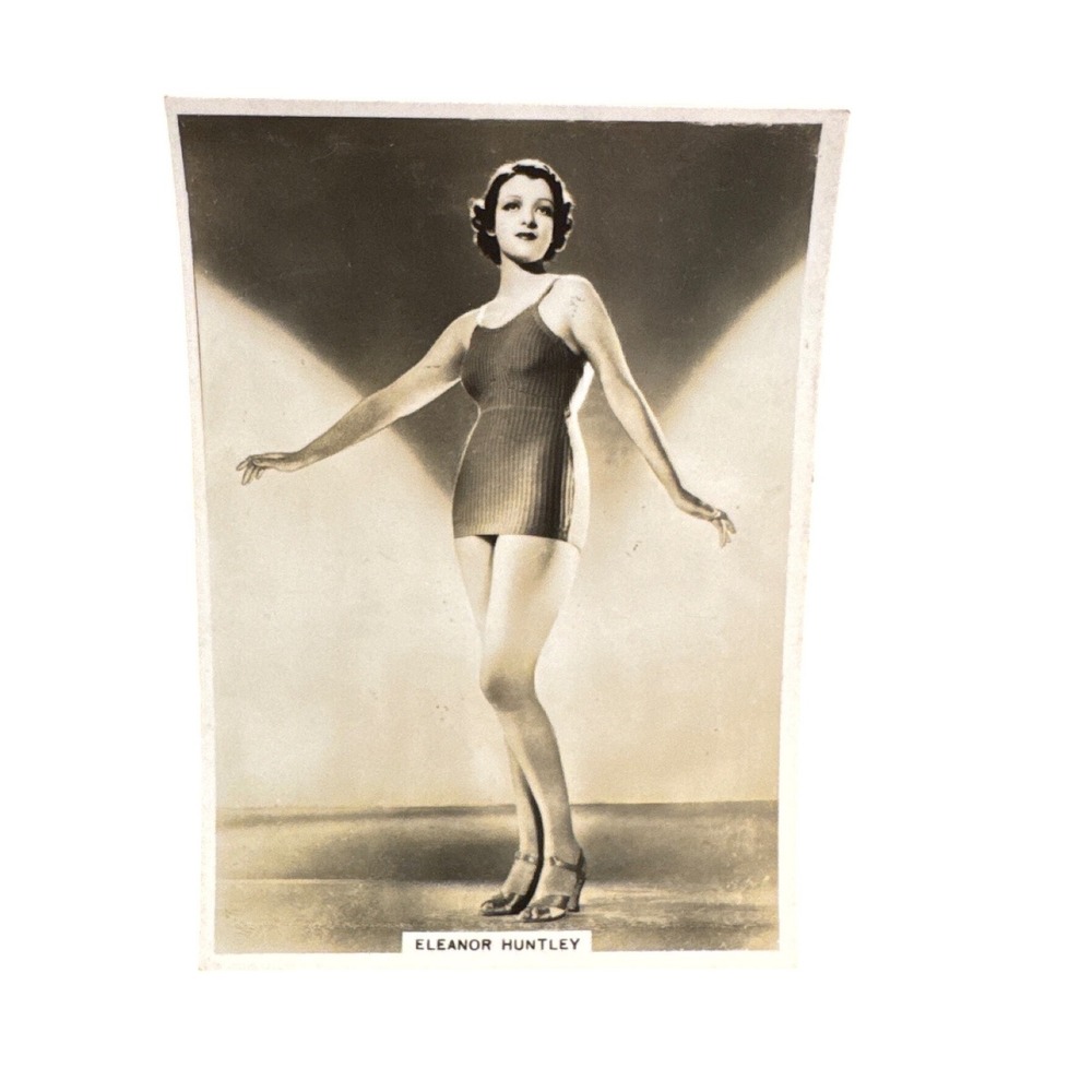 Vintage 1930s Eleanor Huntley Modern Beauties Cigarette Card No 16 Fourth Series